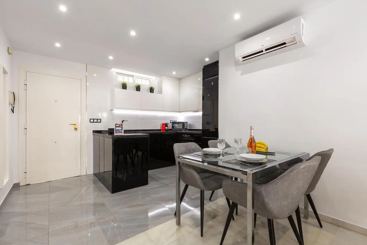 Apartamento La Victoria Apartment Malaga